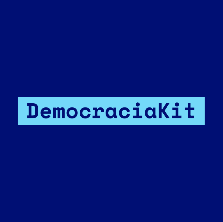 Portada de DemocraciaKit
